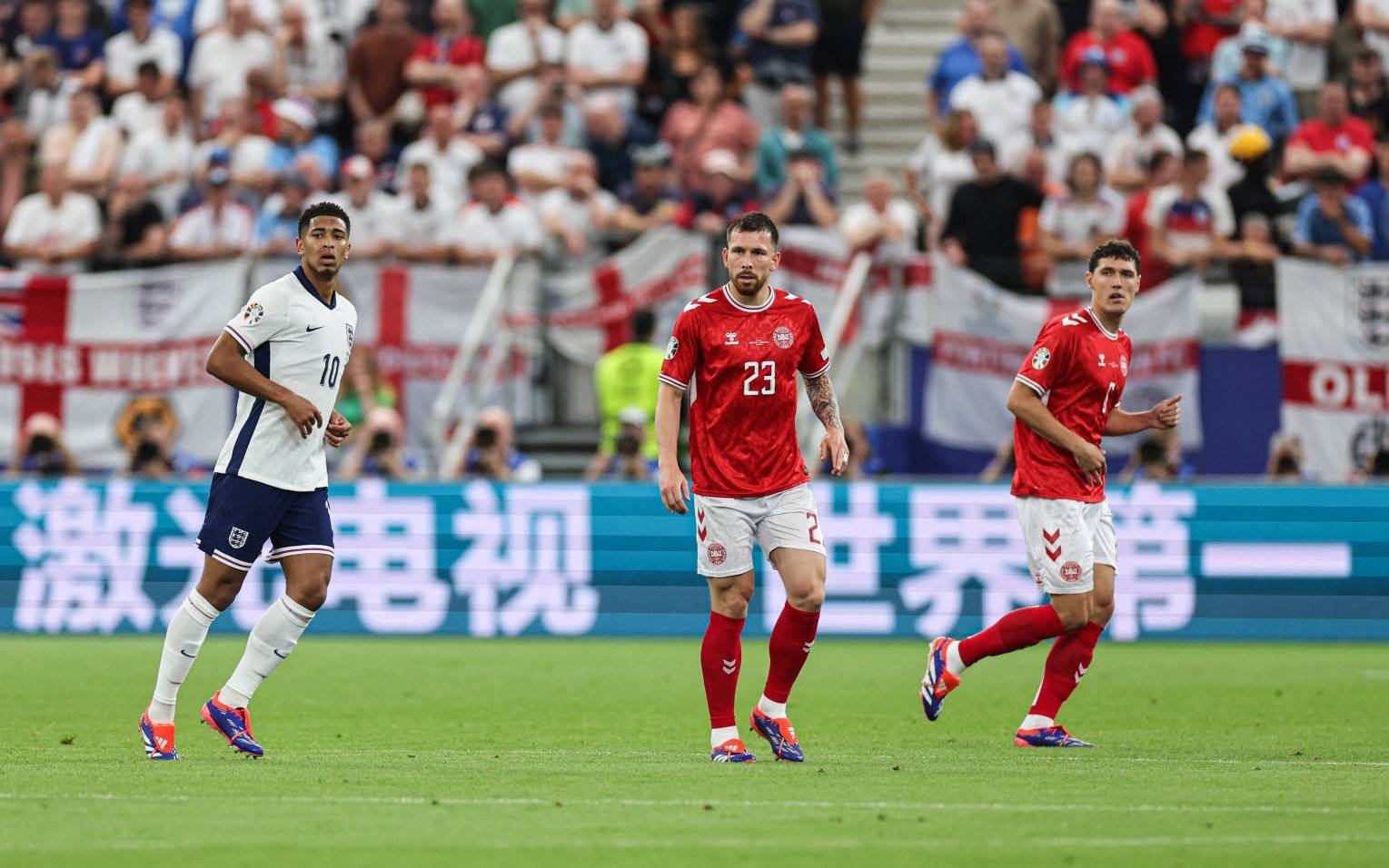 爱游戏-关于大比分获胜引发热议！，凯恩在塞尔维亚队比赛中险胜上演精彩一战的信息