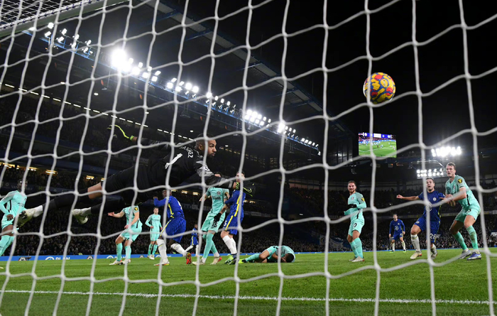 中超赛程吃紧，布莱顿集结日临场应变，底气十足，赛季目标并未改变(马竞30瓦伦西亚全场)