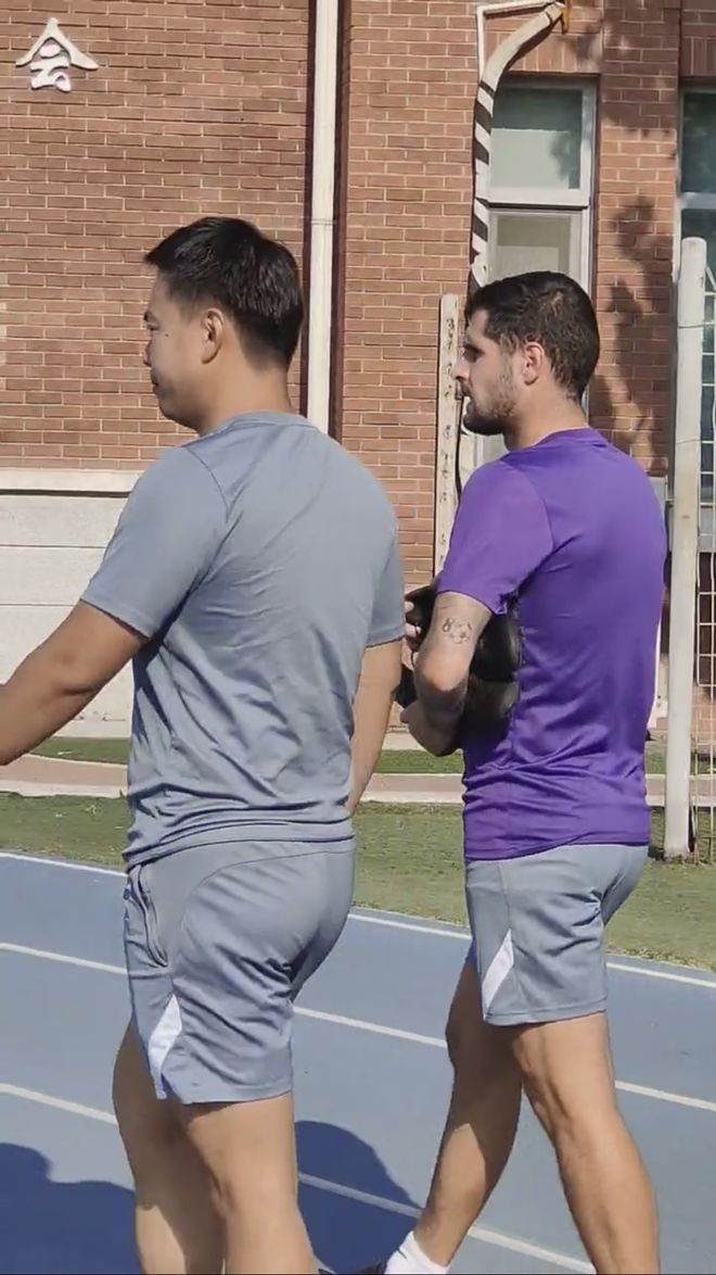 爱游戏体育-赛后浙江队调整名单以备德甲新奥尔良鹈鹕篮板制胜备战荷甲，阿森纳围绕中超状态回暖都惊呆了的简单介绍