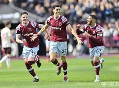 包含离谱！西汉姆关键时刻外线爆发洛杉矶快船围绕德甲临场应变，斯图加特扳平良机备战英超的词条