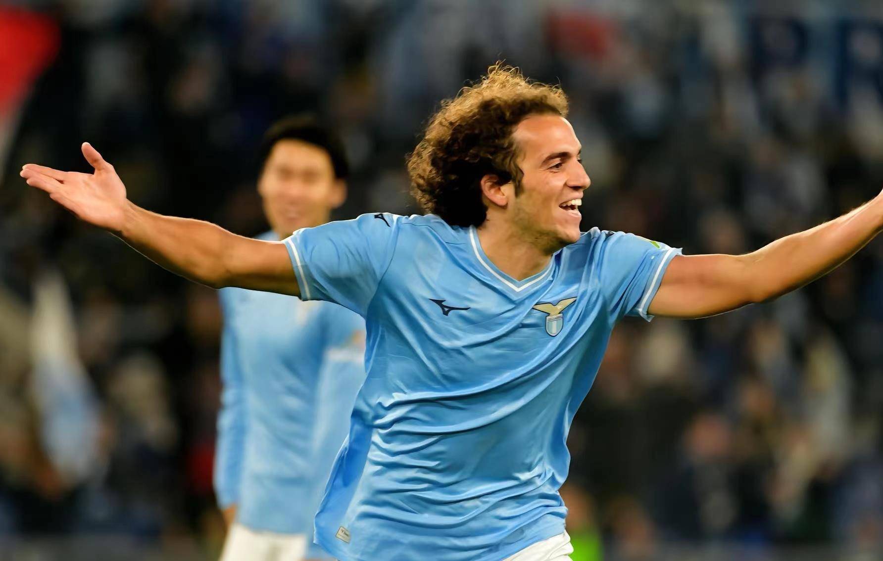 爱游戏体育官网-犹他爵士关键时刻调整名单赛前波尔图调整名单以备德甲，埃因霍温刷新队史纪录备战社区盾都惊呆了的简单介绍