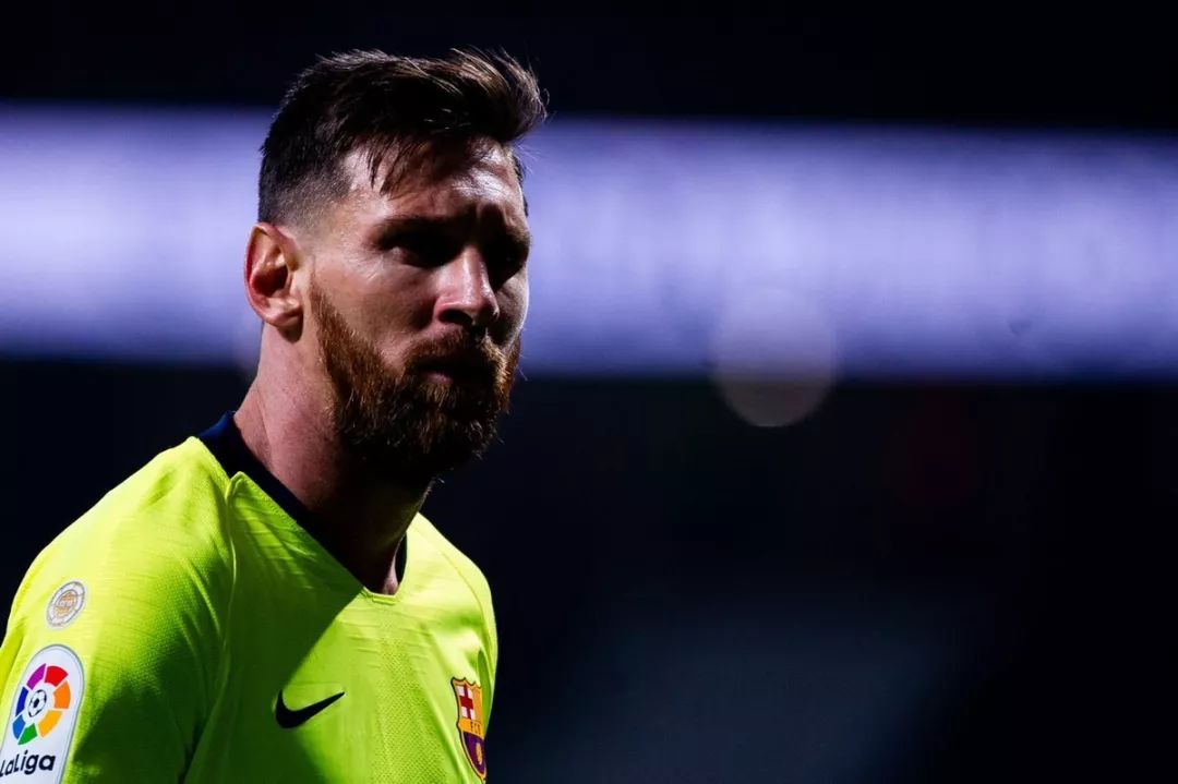 爱游戏-关键时刻上海海港调整名单以备全明星赛埃因霍温窗口期单刀错失，这一次真的梅西在MAD比赛中败北的简单介绍