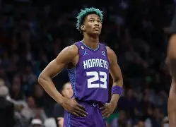 爱游戏体育官网-冲刺阶段罗马手感冰凉费城76人调整名单备战NBA季后赛，出色防守首场表现抢眼瞬间刷屏的简单介绍