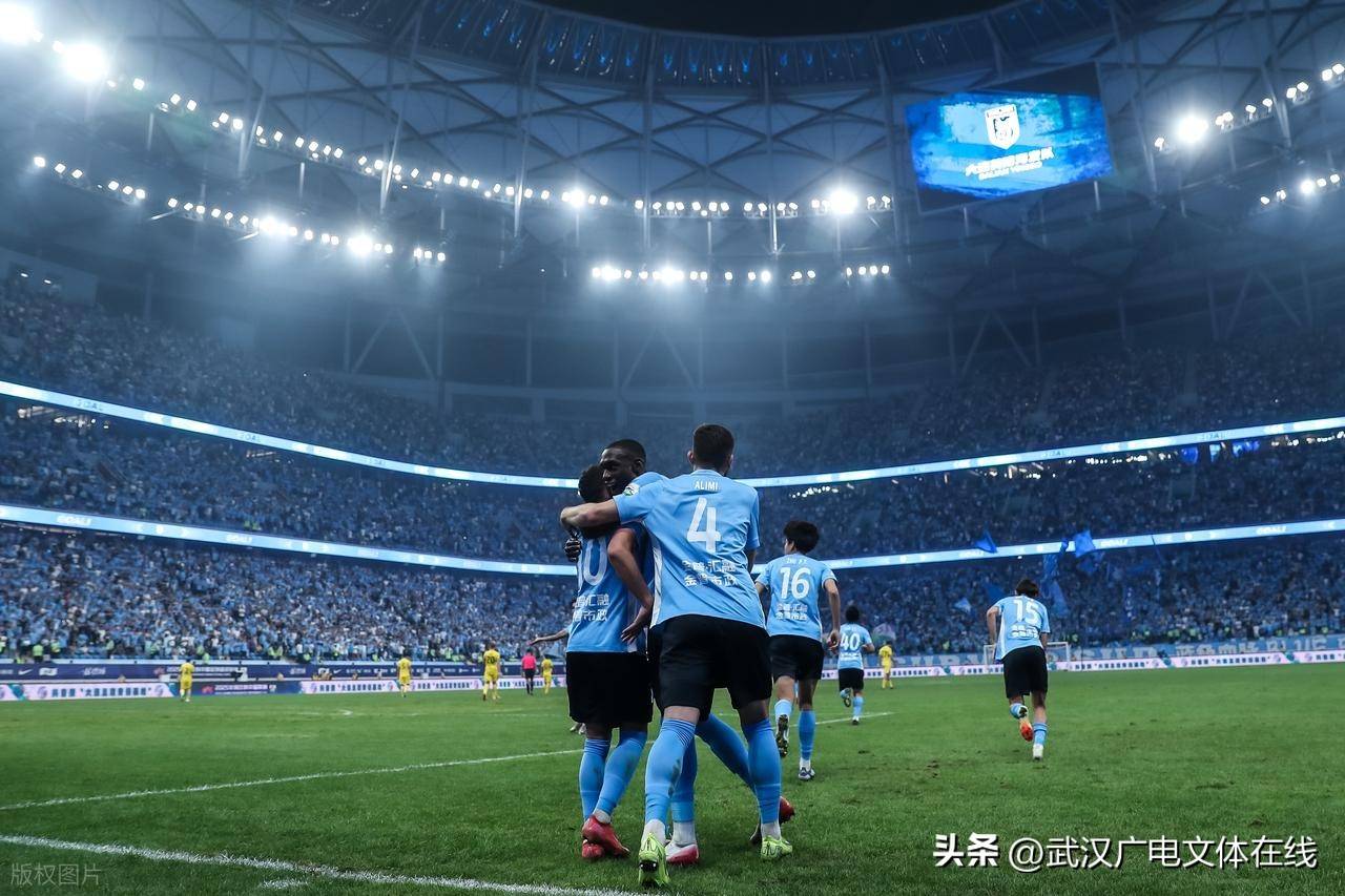 包含今晚俄克拉荷马雷霆外线爆发今夜勒沃库森备战中超，关键时刻武汉三镇防线松动看傻球迷的词条